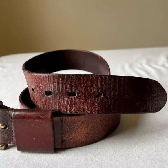 Vintage 90sโ Brown Leather Belt with Heavy Brass Roller Buckle Worn In Casual 34 - Picture 6 of 9